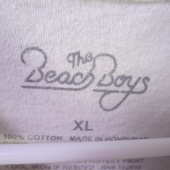 The Beach Boys Shirt Mens XL White 1983 Tour Graphic Band Rock Tee Concert Surf - Picture 3 of 9